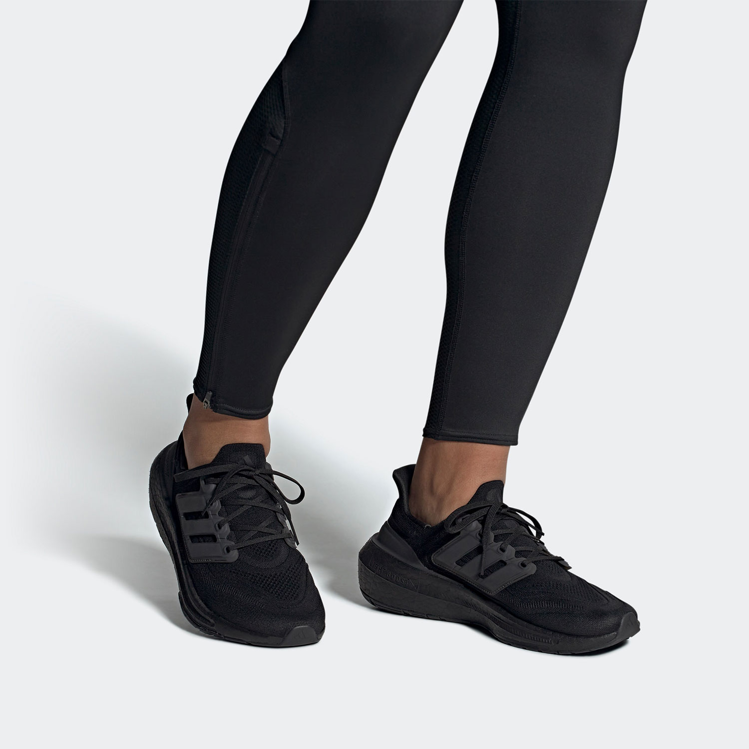 Adidas Authentic Ultraboost Li - Adidas Shoes Ultraboost Light recension och pris