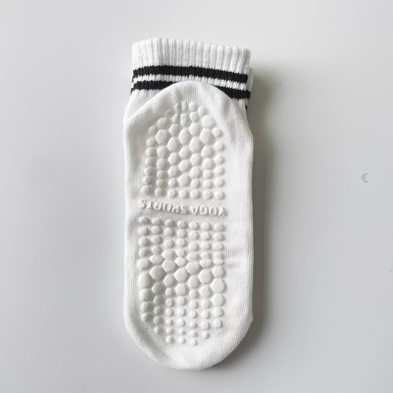 1/5 Pair Women's Silicone Anti - Yoga & Fitness With Faye The Well Being Studio Abbots Langley Reviews recension och pris